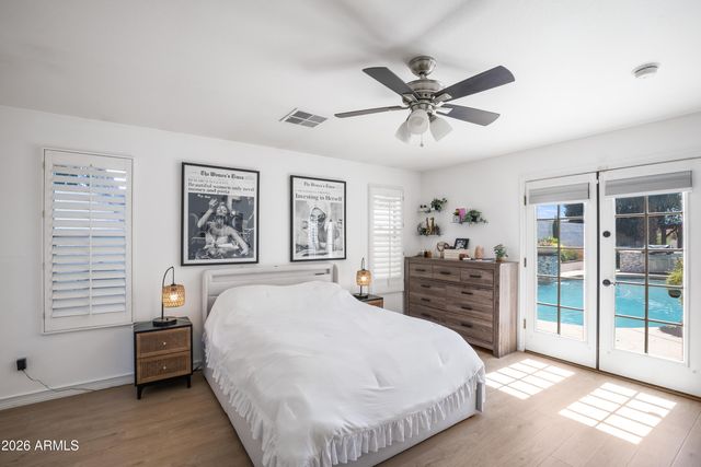 4833 N 38TH Street, Phoenix, AZ 85018