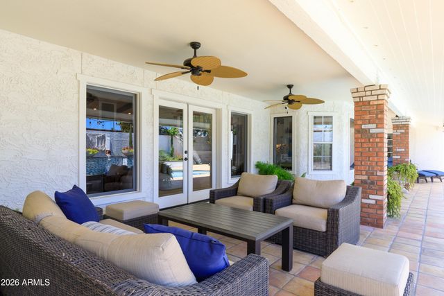 4833 N 38TH Street, Phoenix, AZ 85018