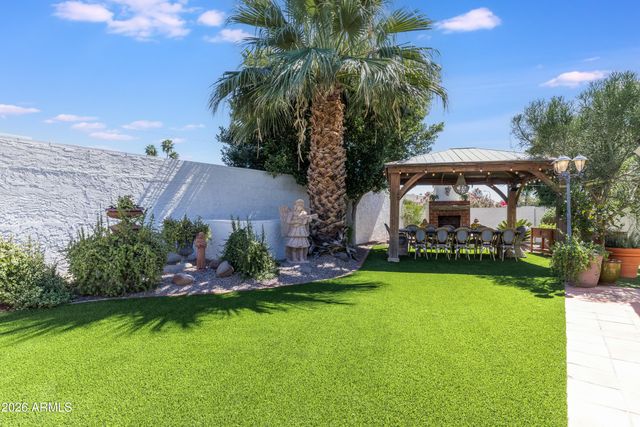 4833 N 38TH Street, Phoenix, AZ 85018