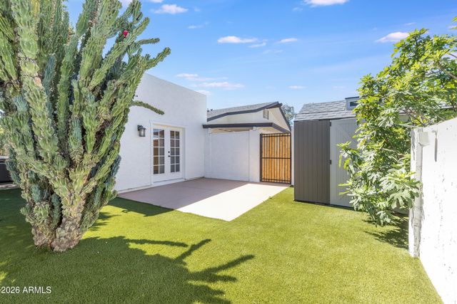 4833 N 38TH Street, Phoenix, AZ 85018