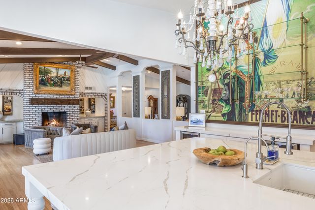 4833 N 38TH Street, Phoenix, AZ 85018