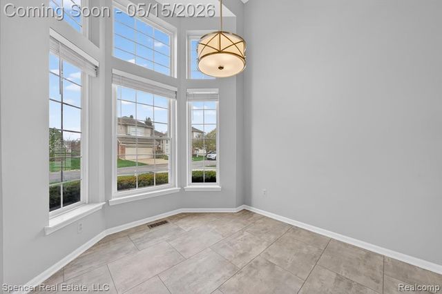 3141 Bridlewood Drive, Rochester, MI 48306
