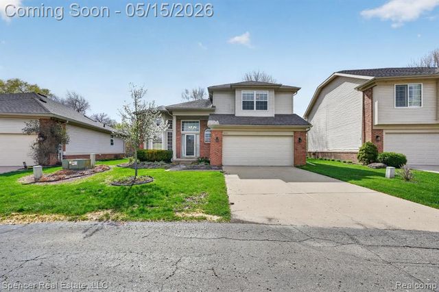 3141 Bridlewood Drive, Rochester, MI 48306