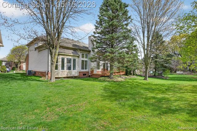 3141 Bridlewood Drive, Rochester, MI 48306