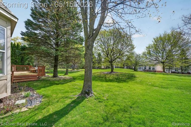 3141 Bridlewood Drive, Rochester, MI 48306