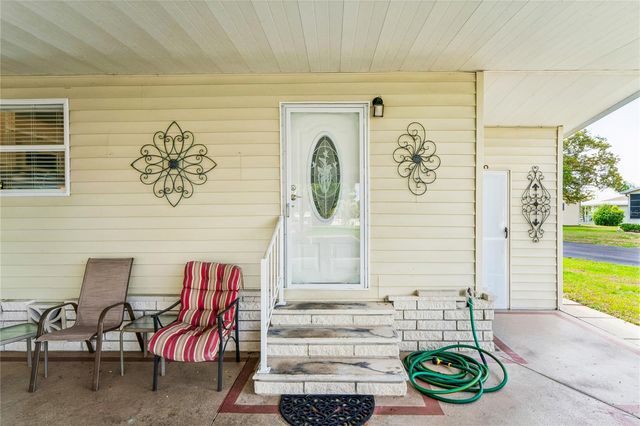 7136 VALOR STREET 325, Zephyrhills, FL 33541