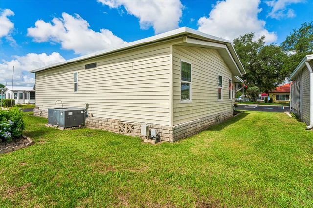 7136 VALOR STREET 325, Zephyrhills, FL 33541