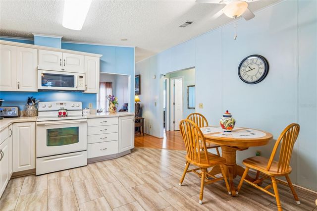 7136 VALOR STREET 325, Zephyrhills, FL 33541