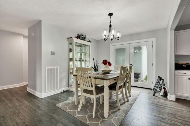 137 County Road 244, Athens, TN 37303