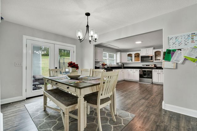 137 County Road 244, Athens, TN 37303