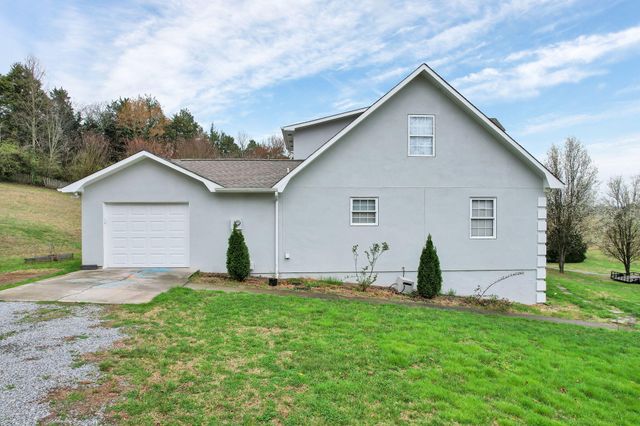 137 County Road 244, Athens, TN 37303