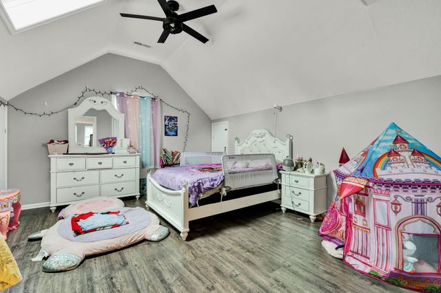 137 County Road 244, Athens, TN 37303