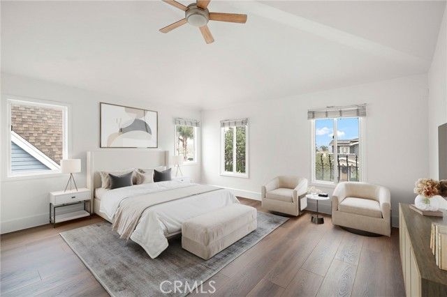 377 Roycroft Avenue, Long Beach, CA 90814