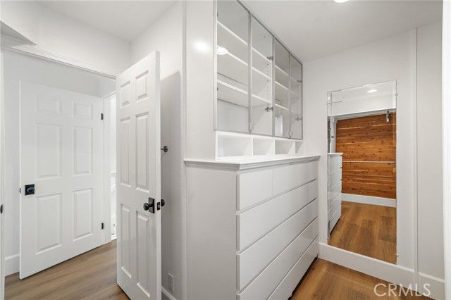 377 Roycroft Avenue, Long Beach, CA 90814