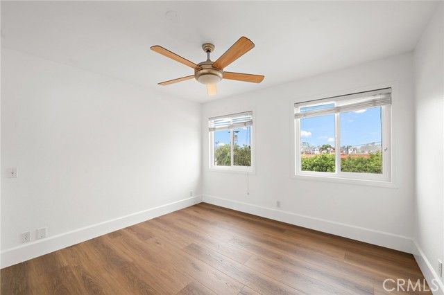 377 Roycroft Avenue, Long Beach, CA 90814