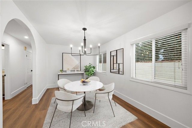 377 Roycroft Avenue, Long Beach, CA 90814