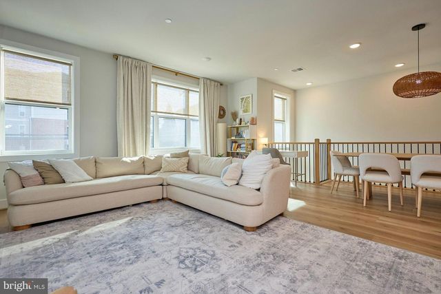 4937 EISENHOWER AVE, Alexandria, VA 22304