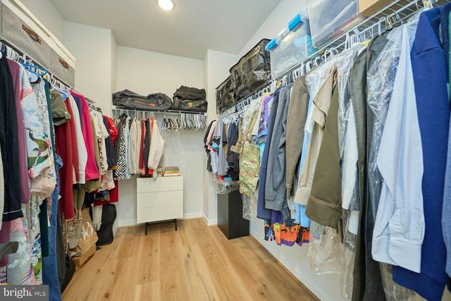 4937 EISENHOWER AVE, Alexandria, VA 22304