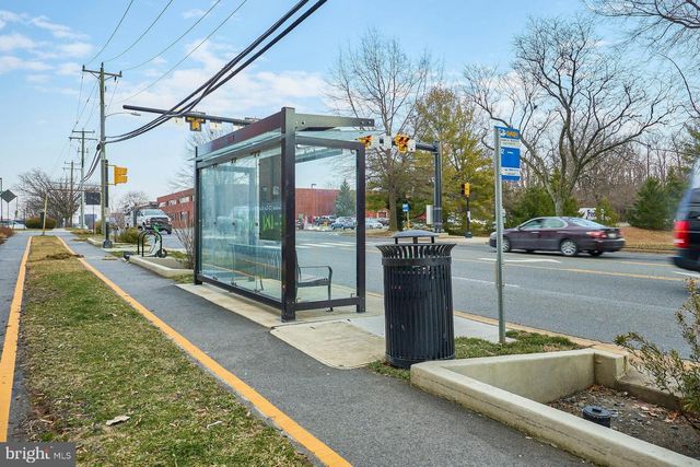 4937 EISENHOWER AVE, Alexandria, VA 22304