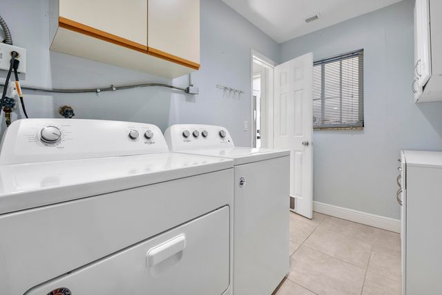 101 SE 13th Street, Deerfield Beach, FL 33441