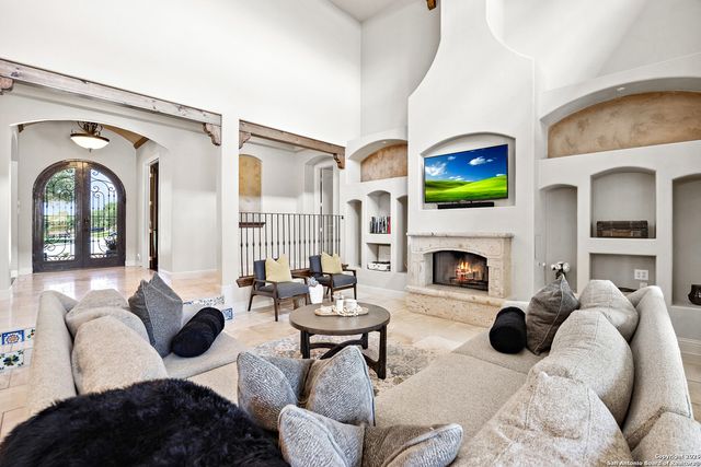 10 Gemsbuck Isle, San Antonio, TX 78258
