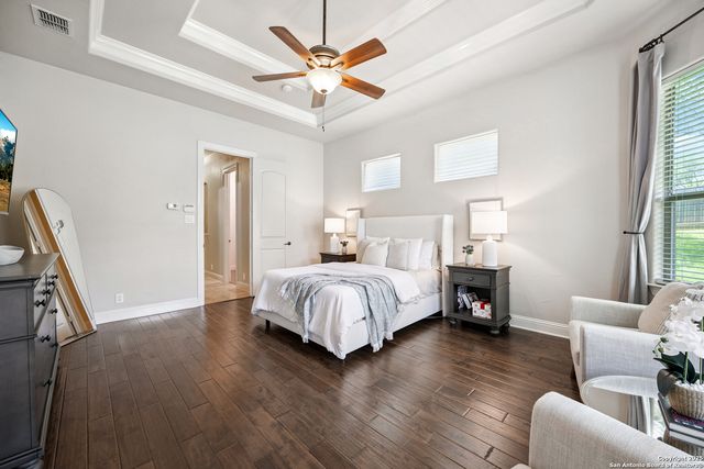10 Gemsbuck Isle, San Antonio, TX 78258
