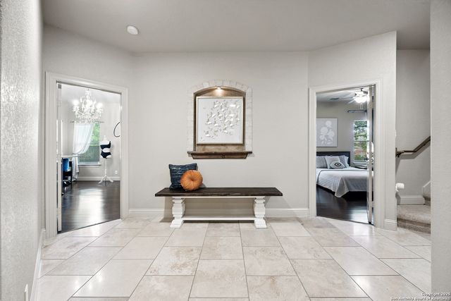 10 Gemsbuck Isle, San Antonio, TX 78258