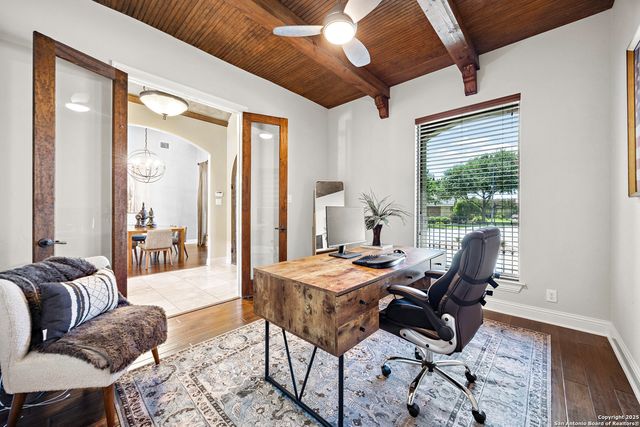 10 Gemsbuck Isle, San Antonio, TX 78258