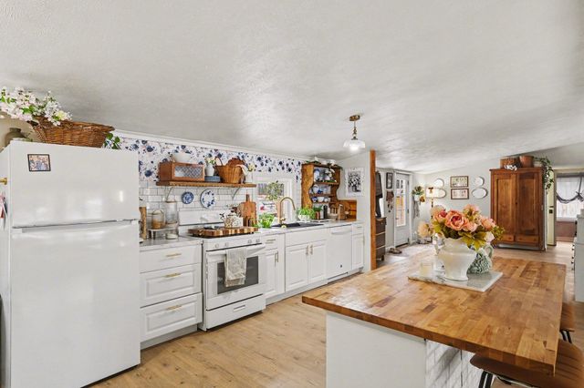 8936 Eugene Street, Eureka Twp, MI 48838