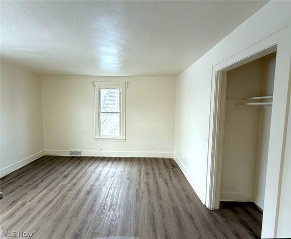 1434 Oregon Avenue, Steubenville, OH 43952