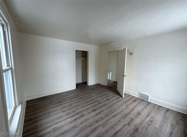 1434 Oregon Avenue, Steubenville, OH 43952