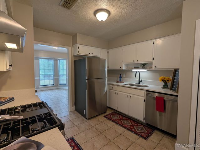 1614 Sandstone Court, Montgomery, AL 36117