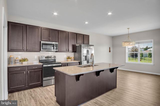 223 WRIGHT DR, Mechanicsburg, PA 17055
