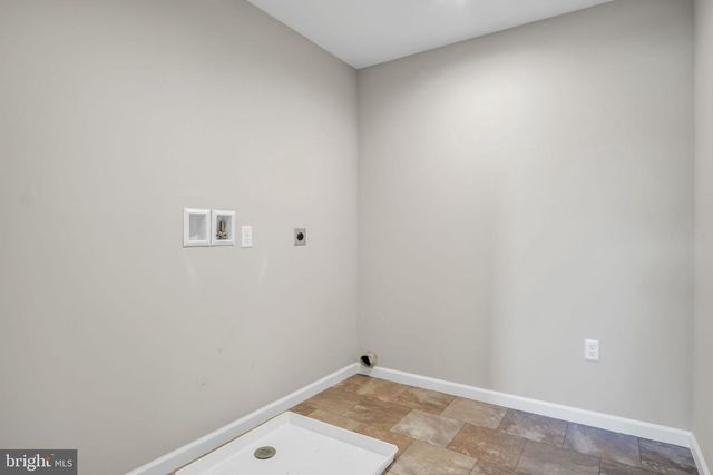 223 WRIGHT DR, Mechanicsburg, PA 17055