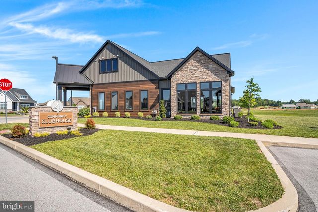 223 WRIGHT DR, Mechanicsburg, PA 17055