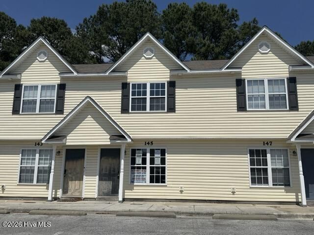 145 Cornerstone Place, Jacksonville, NC 28546