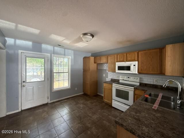 145 Cornerstone Place, Jacksonville, NC 28546