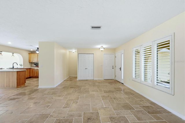 6007 9TH AVENUE W, Bradenton, FL 34209