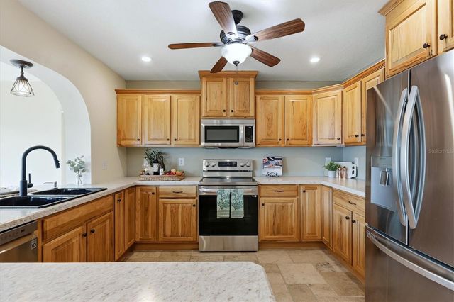 6007 9TH AVENUE W, Bradenton, FL 34209