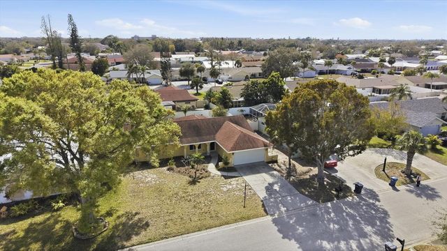 6007 9TH AVENUE W, Bradenton, FL 34209