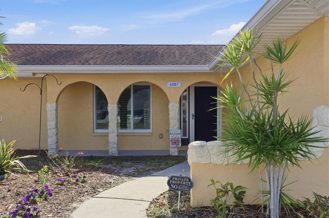 6007 9TH AVENUE W, Bradenton, FL 34209