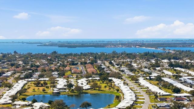 6007 9TH AVENUE W, Bradenton, FL 34209