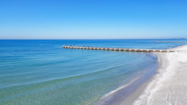 6007 9TH AVENUE W, Bradenton, FL 34209