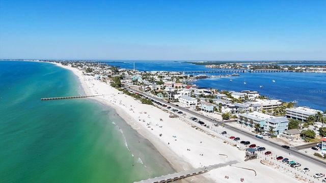 6007 9TH AVENUE W, Bradenton, FL 34209