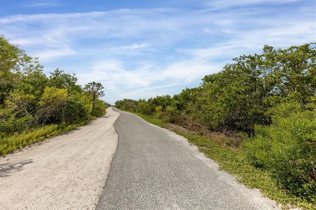 6007 9TH AVENUE W, Bradenton, FL 34209