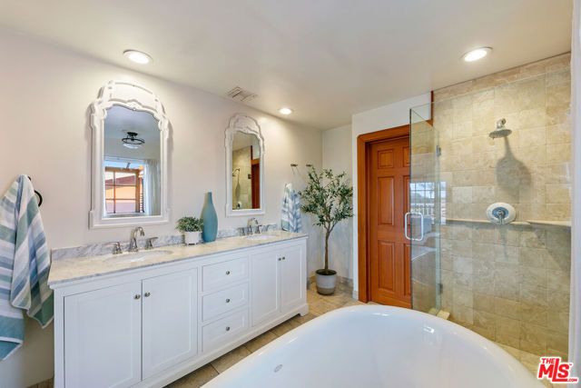 31819 Cottontail Lane Lane, Malibu, CA 90265