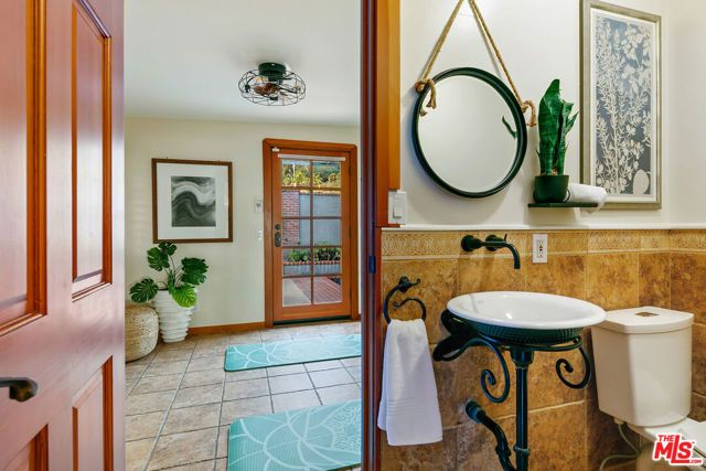 31819 Cottontail Lane Lane, Malibu, CA 90265