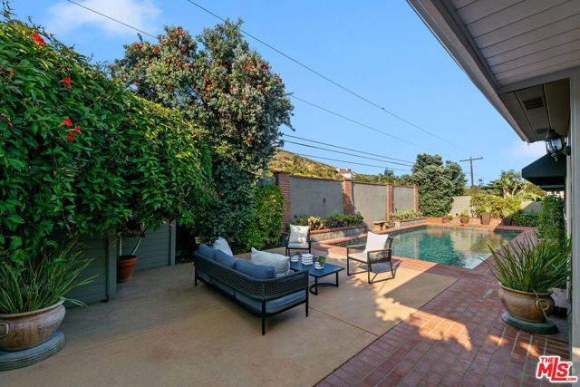 31819 Cottontail Lane Lane, Malibu, CA 90265