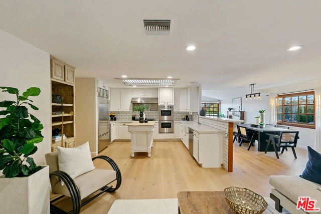 31819 Cottontail Lane Lane, Malibu, CA 90265