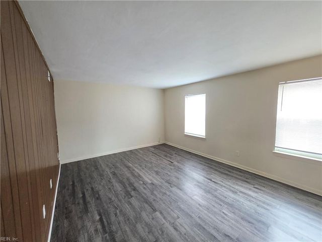 601 Lake Edward DR, Virginia Beach, VA 23462